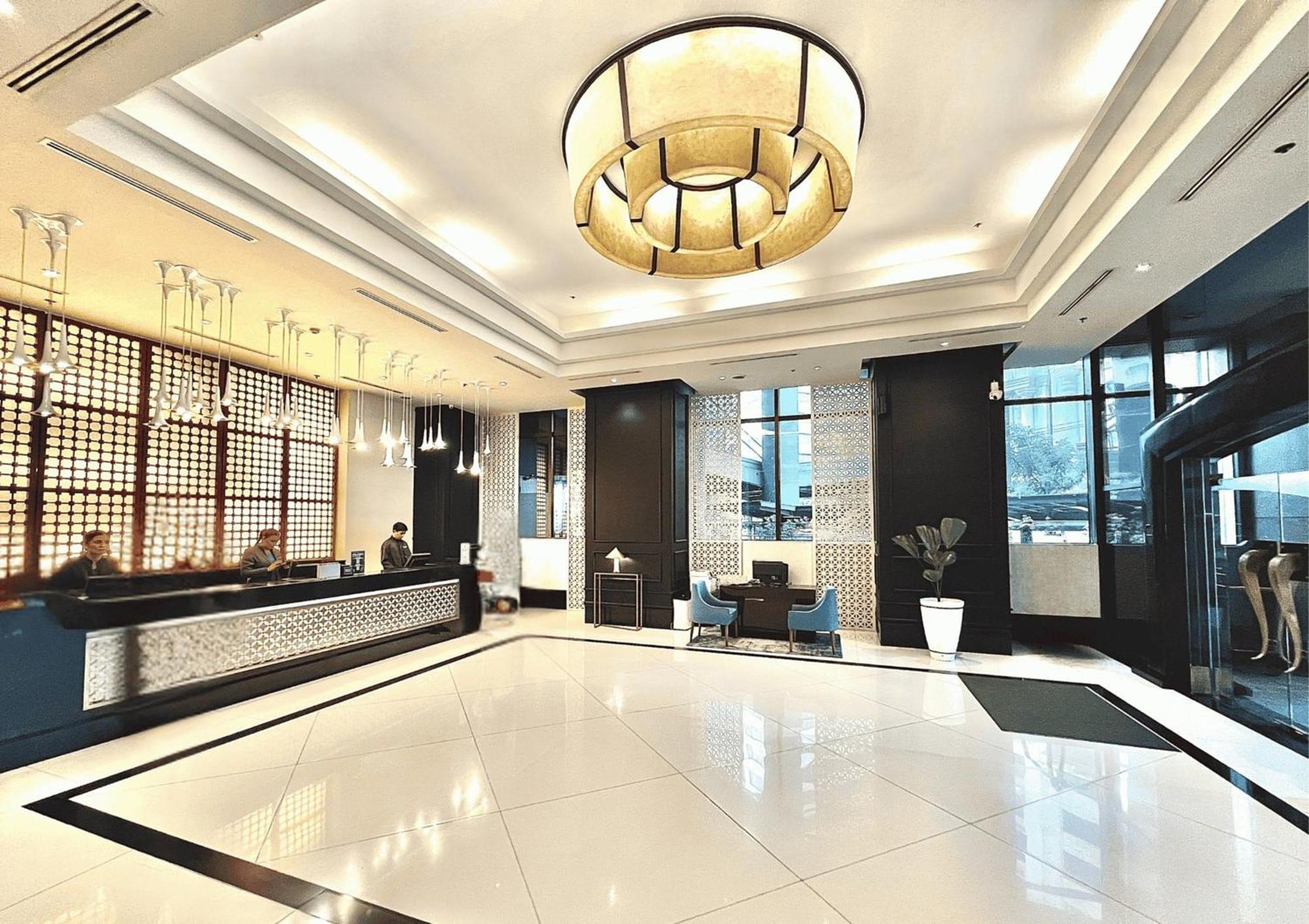 Holiday Inn & Suites Manila Galleria By Ihg Pasig City Exterior foto